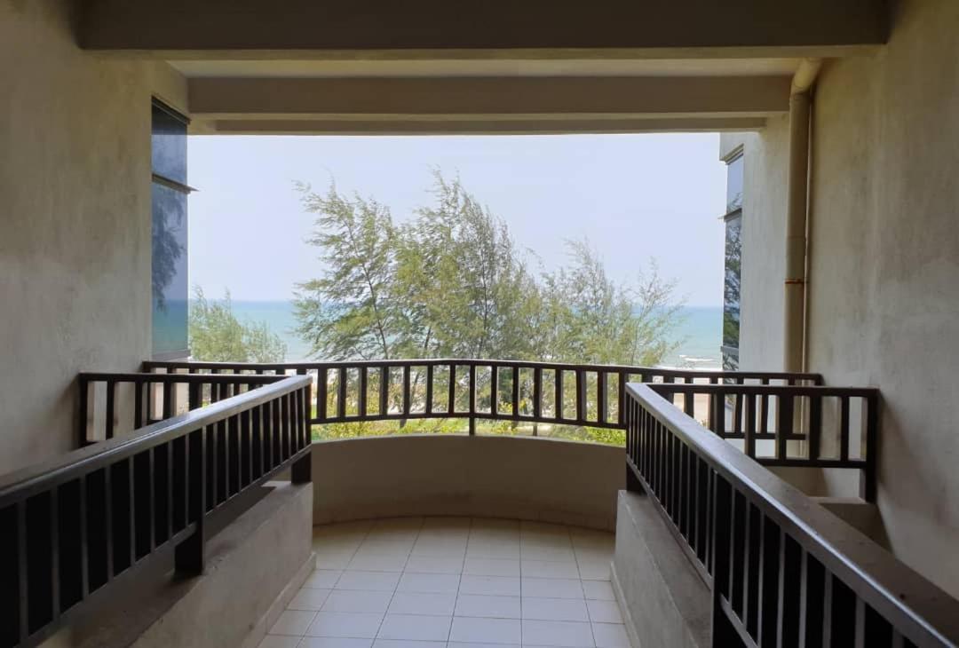 Samsuria Beach Resort & Residence Cherating Extérieur photo